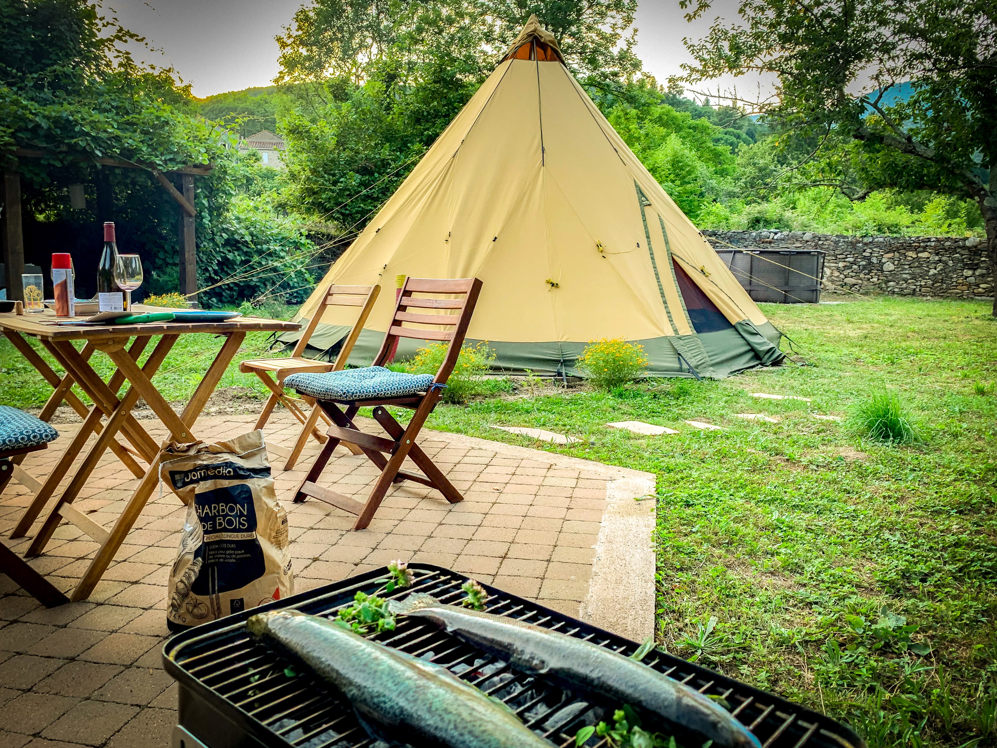 La Funky Barn — garden and landscape